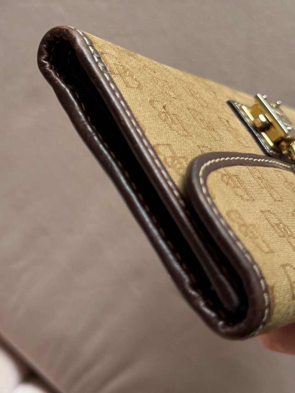 Dooney & Bourke Vintage Continental Khaki Signature Wallet Checkbook Holder Set - Picture 5 of 16